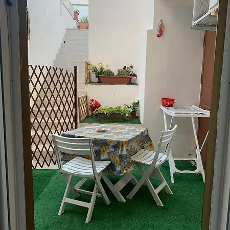 Casa Di Nonna Checca Couette-café
