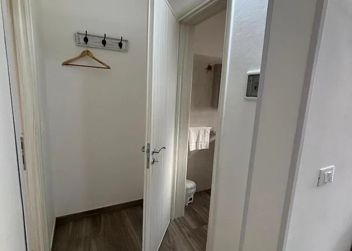 Casa Di Nonna Checca 3*